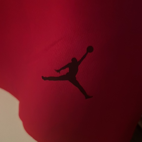 Basically new never worn or washed - Picture 2 of 2